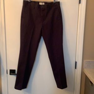 Men's tapered fit chinos